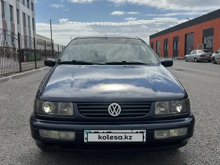 Volkswagen Passat 1994 года за 2 800 000 тг. в Астана – фото 11