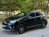 Toyota RAV4 2019 годаүшін11 500 000 тг. в Петропавловск – фото 4