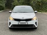 Kia Rio 2021 года за 5 390 000 тг. в Кокшетау