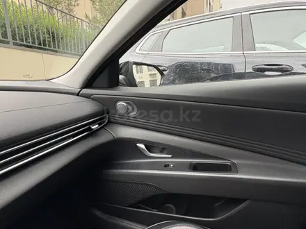 Hyundai Elantra 2024 года за 9 700 000 тг. в Астана – фото 11