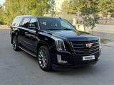 Cadillac Escalade 2020 года за 34 850 000 тг. в Алматы – фото 2