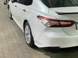 Toyota Camry 2019 годаfor15 600 000 тг. в Шымкент – фото 3