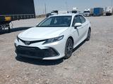 Toyota Camry 2023 года за 17 700 000 тг. в Шымкент – фото 2