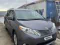 Toyota Sienna 2015 годаүшін9 900 000 тг. в Атырау