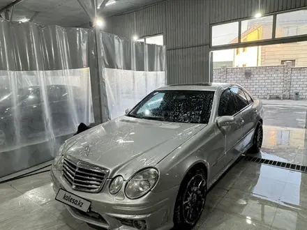 Mercedes-Benz E 500 2002 года за 5 800 000 тг. в Алматы – фото 3