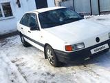 Volkswagen Passat 1993 годаfor1 200 000 тг. в Актобе