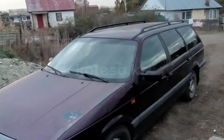 Volkswagen Passat 1993 годаүшін1 300 000 тг. в Усть-Каменогорск