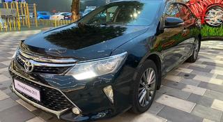 Toyota Camry 2017 года за 11 900 000 тг. в Алматы