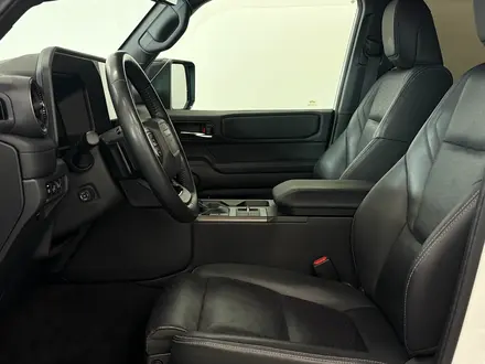 Toyota Land Cruiser Prado Luxe+ 2024 года за 41 590 000 тг. в Астана – фото 12