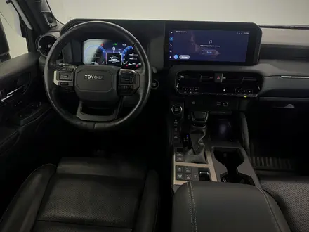 Toyota Land Cruiser Prado Luxe+ 2024 года за 41 590 000 тг. в Астана – фото 9
