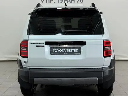 Toyota Land Cruiser Prado Luxe+ 2024 года за 41 590 000 тг. в Астана – фото 4