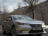 Lexus ES 300h 2014 года за 13 000 000 тг. в Алматы