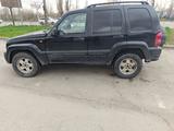 Jeep Liberty 2002 годаүшін3 000 000 тг. в Алматы – фото 3