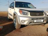 Toyota RAV4 2004 годаүшін4 800 000 тг. в Агадырь