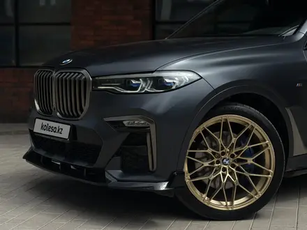 BMW X7 2021 года за 45 900 000 тг. в Астана – фото 2
