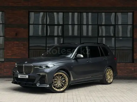 BMW X7 2021 года за 45 900 000 тг. в Астана