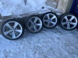 BMW разно широкие в зборе с шинами за 250 000 тг. в Костанай