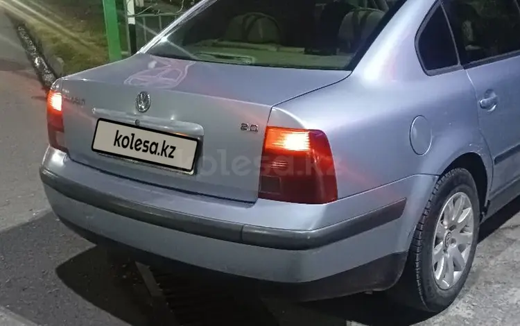 Volkswagen Passat 1997 годаfor1 100 000 тг. в Шымкент