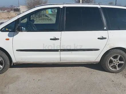 Ford Galaxy 1996 года за 1 300 000 тг. в Шымкент – фото 4