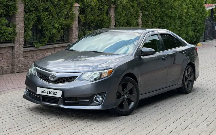 Toyota Camry 2014 года за 8 000 000 тг. в Алматы