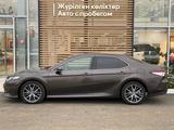 Toyota Camry 2019 годаfor13 650 000 тг. в Уральск – фото 3