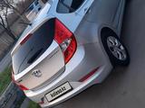 Hyundai Solaris 2014 года за 4 500 000 тг. в Алматы – фото 2