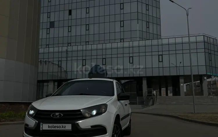 ВАЗ (Lada) Granta 2190 2019 годаүшін3 390 000 тг. в Петропавловск