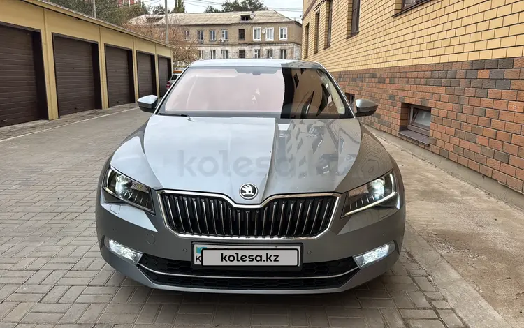 Skoda Superb 2019 года за 12 000 000 тг. в Уральск