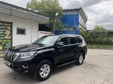 Toyota Land Cruiser Prado 2022 года за 26 500 000 тг. в Алматы – фото 2