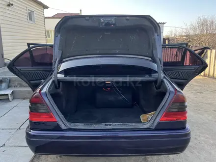 Mercedes-Benz C 180 1997 года за 2 650 000 тг. в Семей – фото 10