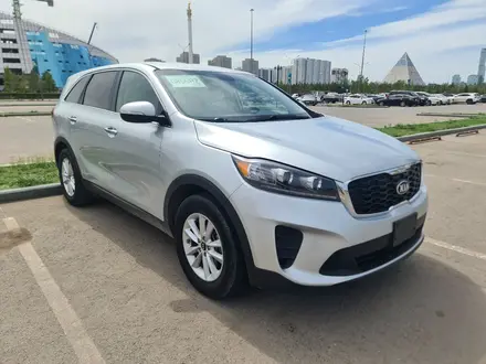 Kia Sorento 2019 года за 10 600 000 тг. в Астана – фото 3