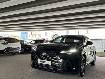 Lexus RX 350 2022 года за 30 500 000 тг. в Алматы – фото 2