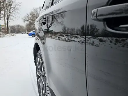 Subaru Forester 2018 года за 11 000 000 тг. в Семей – фото 14