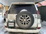 Toyota Land Cruiser Prado 2007 года за 13 000 000 тг. в Актобе – фото 4