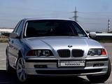 BMW 323 1998 годаүшін4 900 000 тг. в Тараз