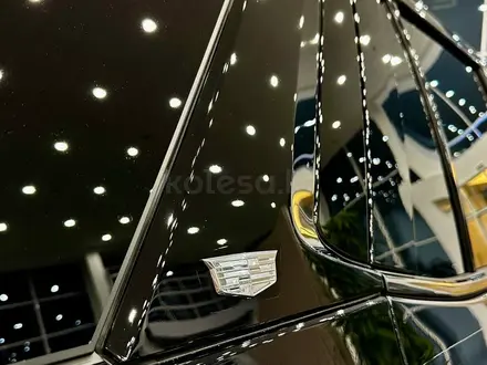Cadillac Escalade Sport Platinum 2023 года за 89 000 000 тг. в Актобе – фото 11