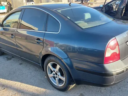 Volkswagen Passat 2000 года за 2 700 000 тг. в Актау – фото 4