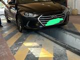 Hyundai Elantra 2017 года за 5 700 000 тг. в Актау