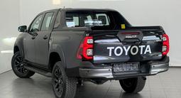 Toyota Hilux Prestige 2025 года за 32 200 000 тг. в Астана – фото 2
