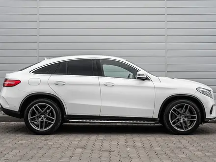 Mercedes-Benz GLE Coupe 400 2018 годаүшін23 500 000 тг. в Астана – фото 8