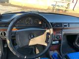 Mercedes-Benz E 220 1990 годаfor1 500 000 тг. в Алматы – фото 3