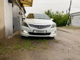 Hyundai Accent 2015 годаүшін5 200 000 тг. в Рудный