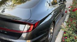 Hyundai Sonata 2021 года за 8 700 000 тг. в Алматы – фото 4