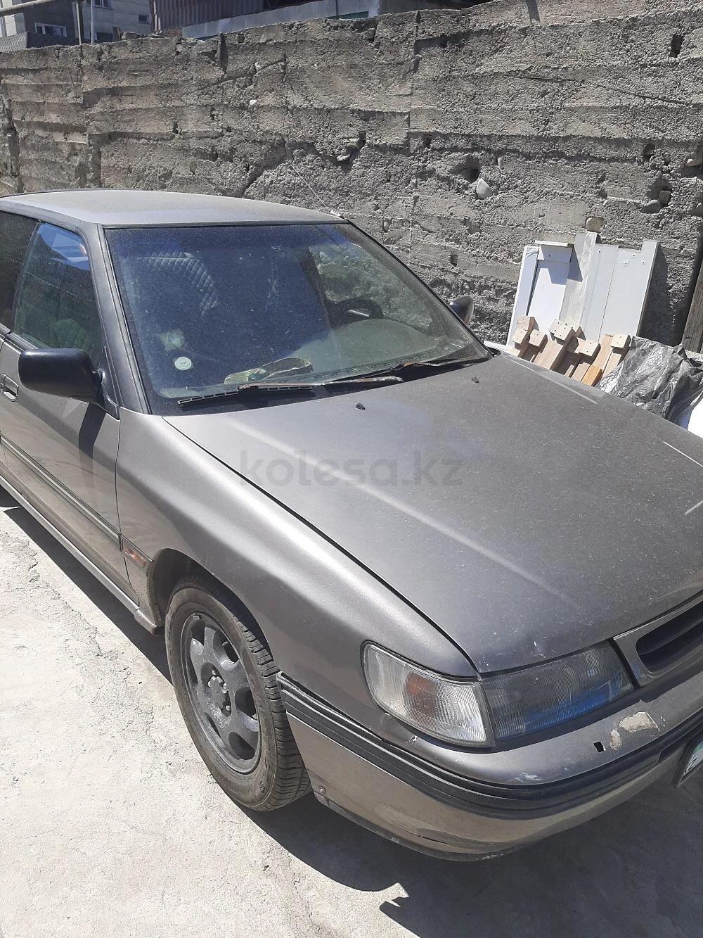 Subaru Legacy 1992 г.