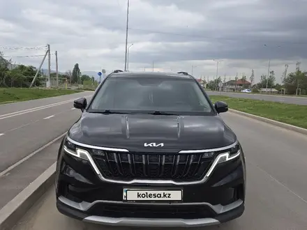 Kia Carnival 2023 года за 18 500 000 тг. в Алматы