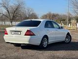 Mercedes-Benz S 320 2002 года за 4 800 000 тг. в Шу – фото 3