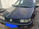 Volkswagen Passat 1994 годаүшін1 300 000 тг. в Усть-Каменогорск