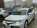 Toyota Camry 2020 годаfor16 500 000 тг. в Уральск – фото 2