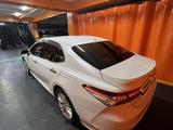 Toyota Camry 2019 годаfor13 999 999 тг. в Алматы – фото 3