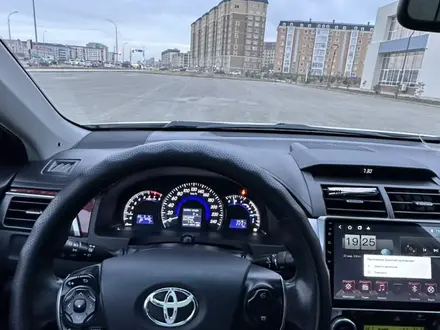 Toyota Camry 2014 года за 11 800 000 тг. в Актау – фото 9